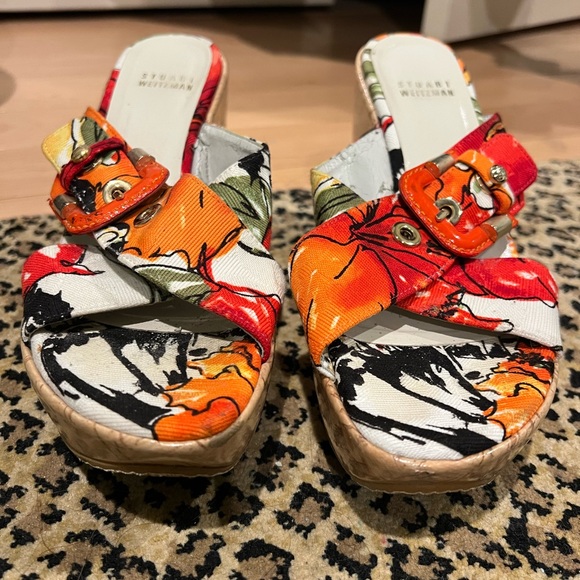 Colorful Wedge Sandals - Picture 4 of 5